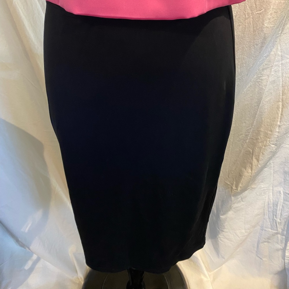 black Express polyester/rayon pencil skirt size small